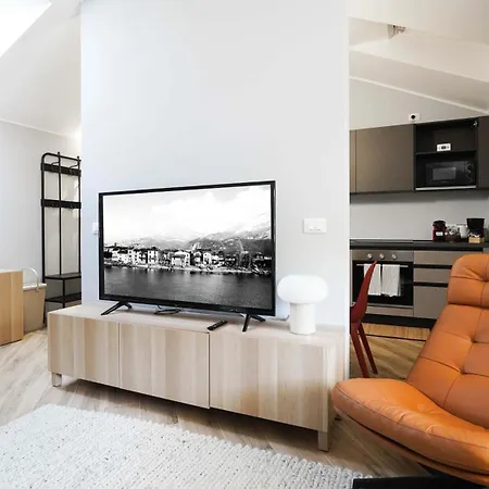 Riverview - New In * Lecco