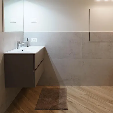 Riverview - New In
